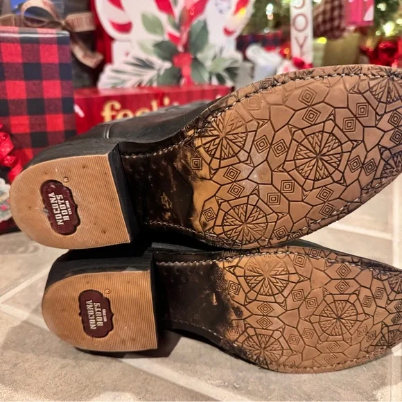 NAKONA Black 7 - Picture 3 of 4